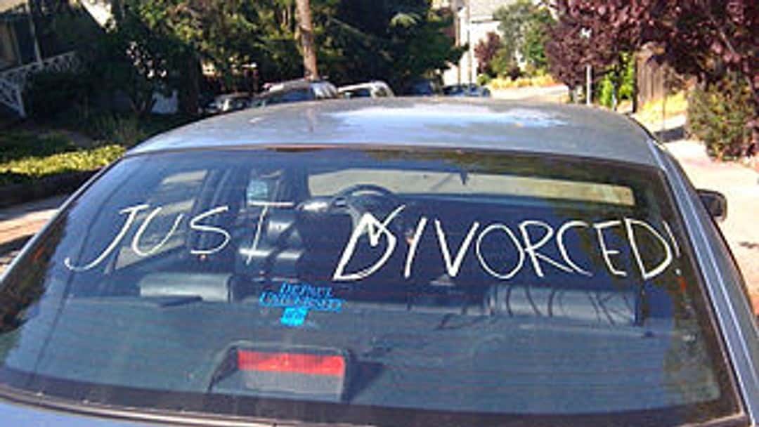 Divorce reforms face further delays in England
