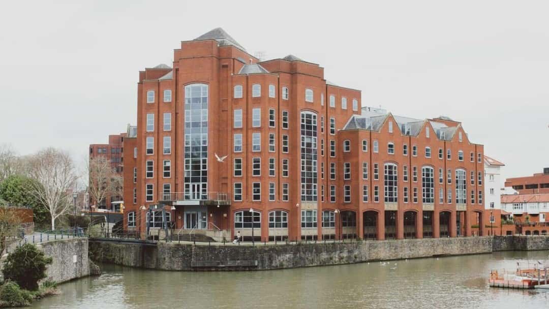 Clarke Willmott advises on acquisition of Southampton-Based company