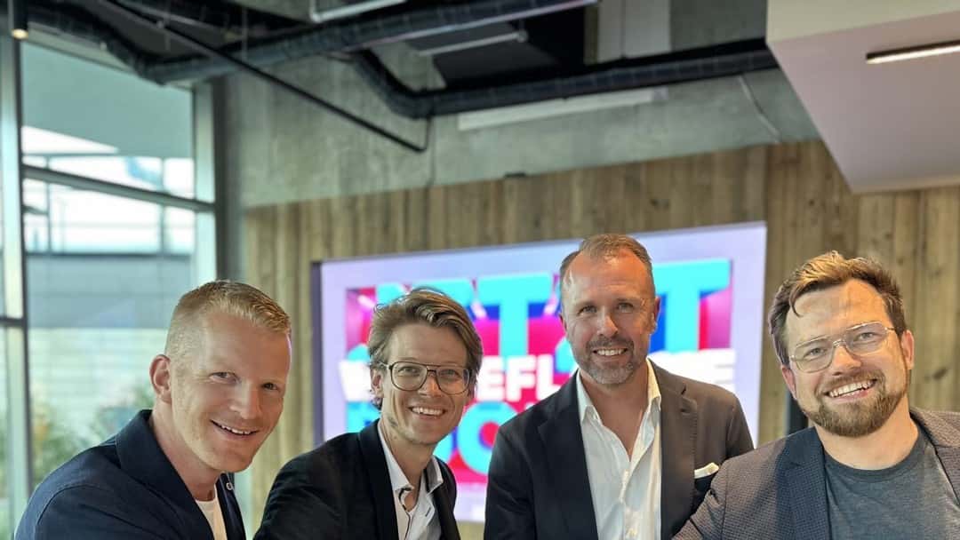 Freeths advises ZetaDisplay on its acquisition of Peakmedia