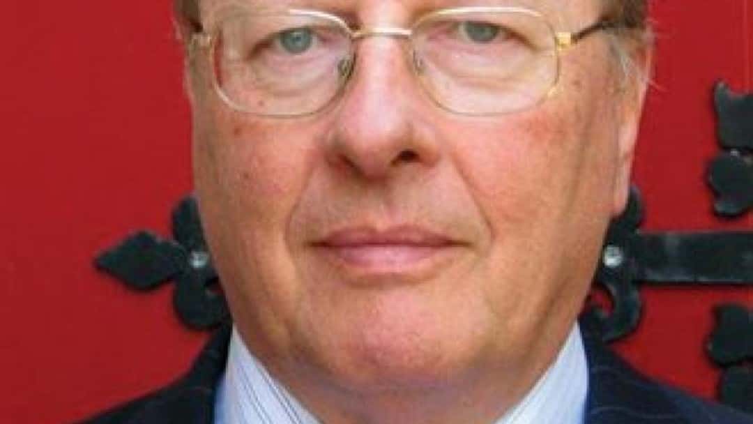 Left at the altar by Mr Unrated