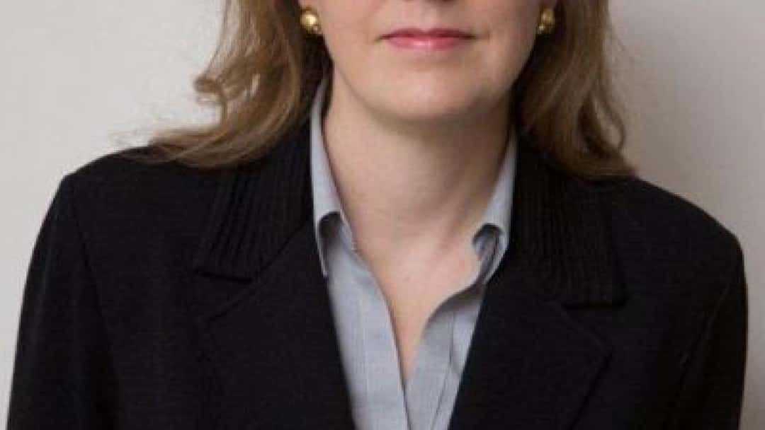 How much should a lawyer charge?