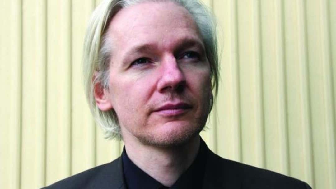 Assange asks Supreme Court to reopen appeal