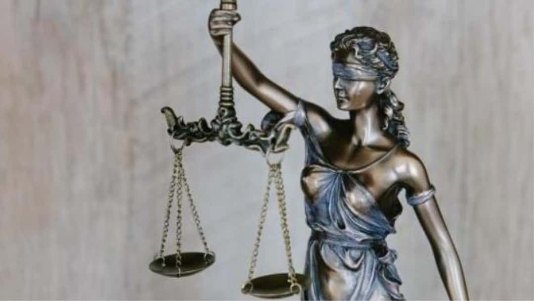 Small firms at great risk, warn MPs