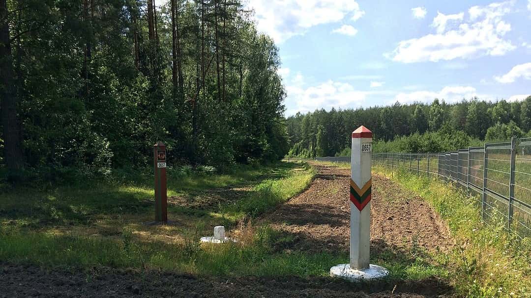 Lithuania takes Belarus to court over migrants