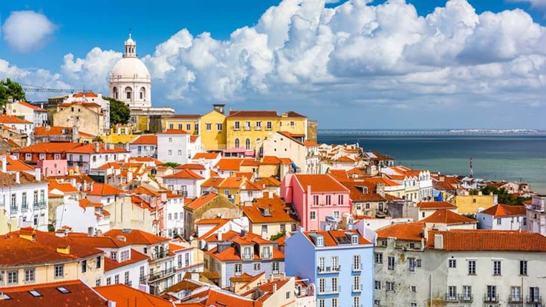 Portugal awaits presidential decision on citizenship law