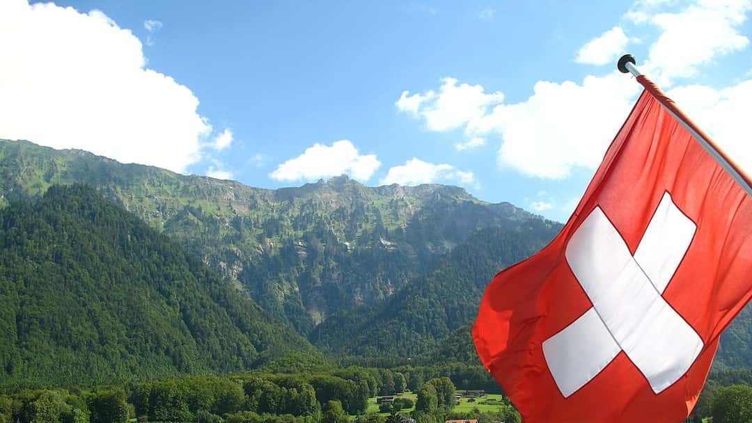 UK lawyers can continue working in Switzerland 