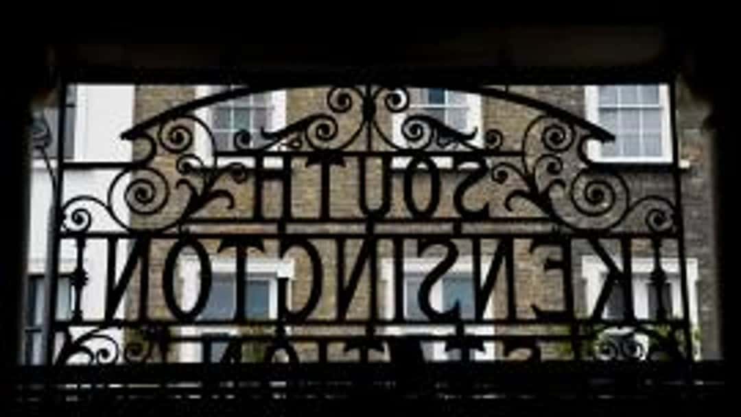 Grenfell: Shelter's 'silence' overshadows frontline staff's work