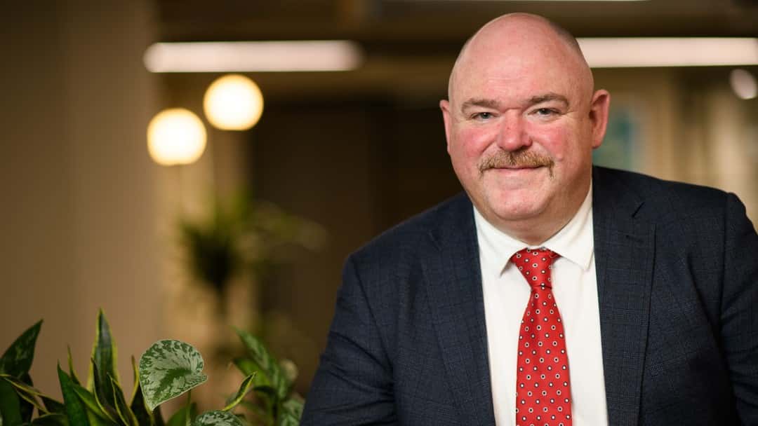 Olliers Solicitors hires John Davies to expand team  