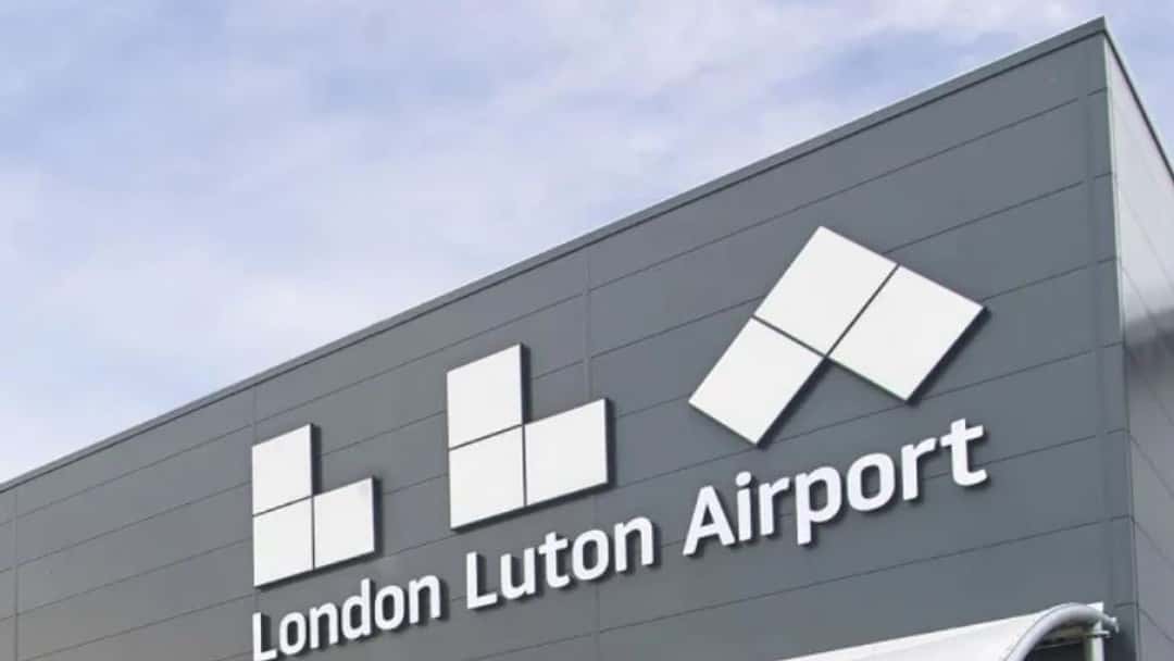 Legal challenge launched against airport expansion