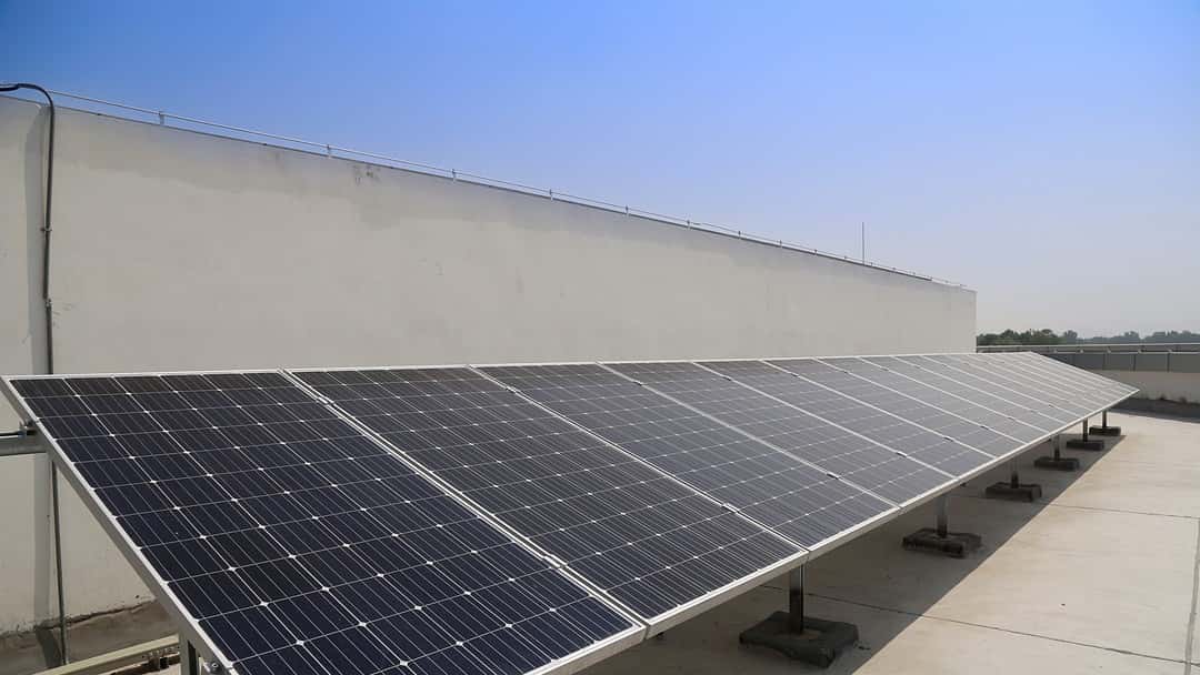 Freeths advises on solar carport project  