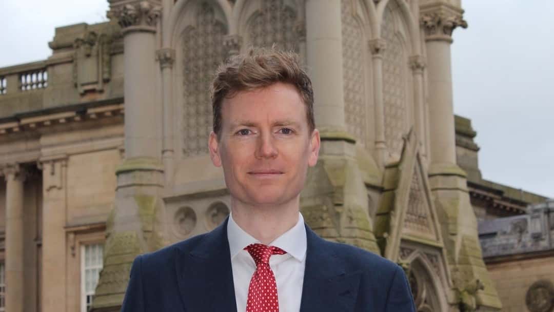 Fieldfisher strengthens Dispute Resolution practice with partner hire Darren Kenny