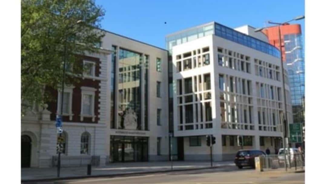 FCA charges individual with fraud over unauthorised investment scheme