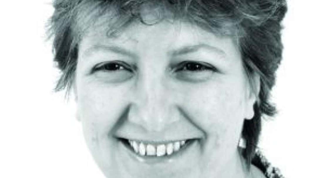 Campaigning solicitor to shut firm after court defeat