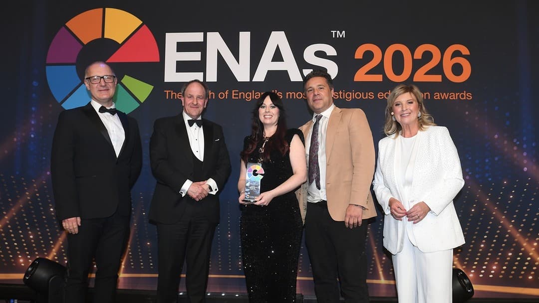 Liverpool John Moores wins law award