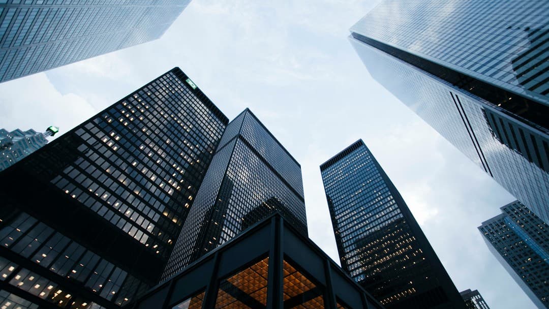 Contracting for AI in financial services outsourcing