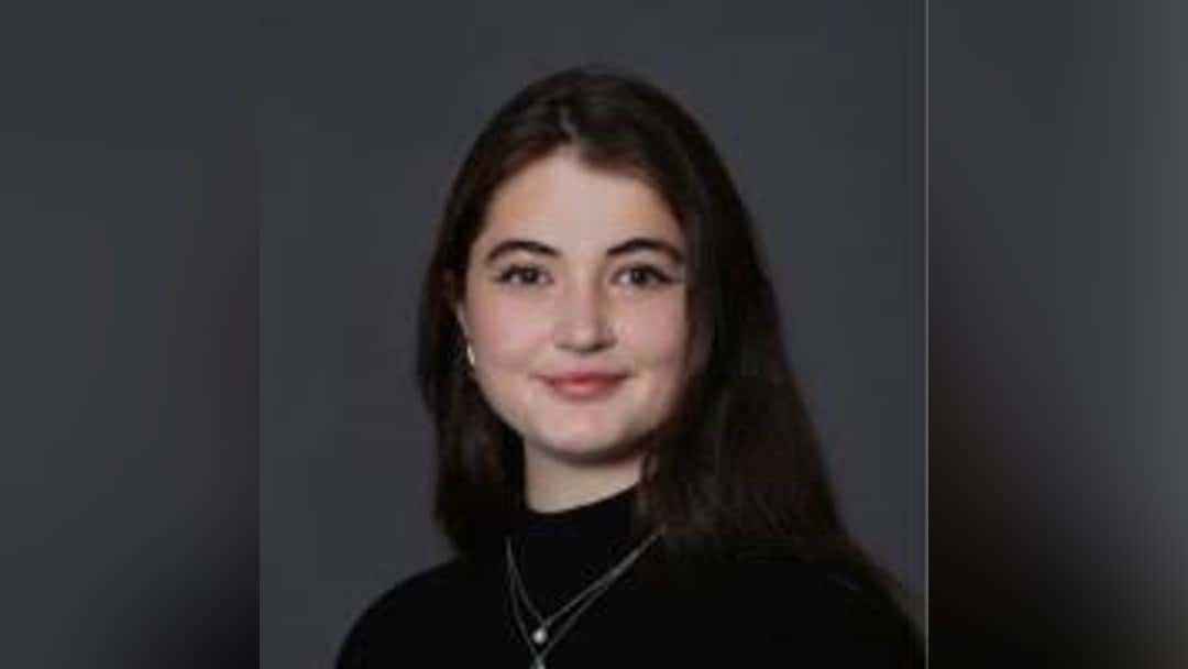 Anastasia Rasch-Murphy wins Wig & Pen