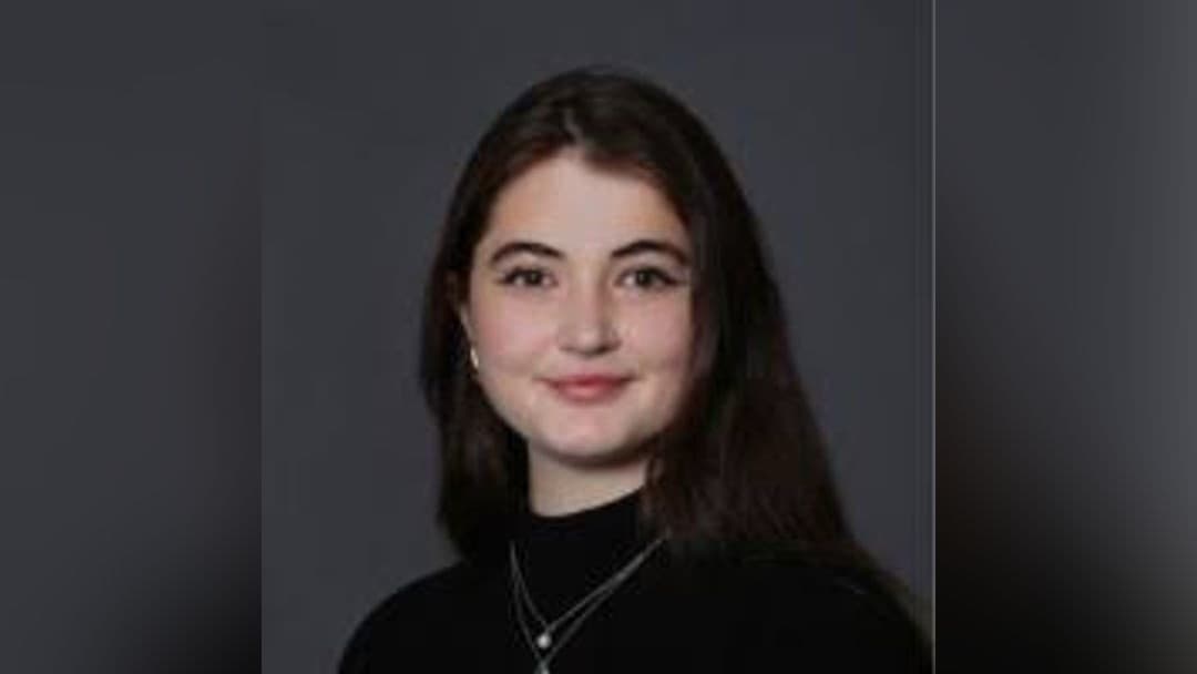 Anastasia Rasch-Murphy wins Wig & Pen