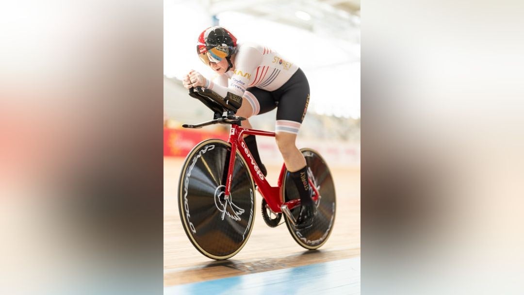 Taylor Emmet backs champion cyclist Charlotte Higgins