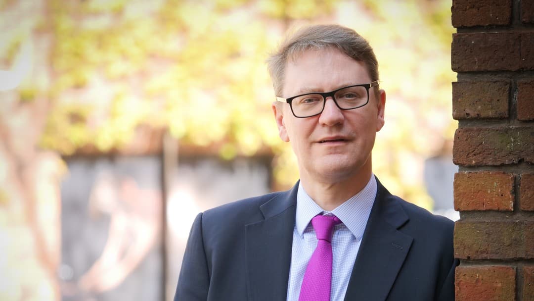 Gold standard scheme marks 10 years