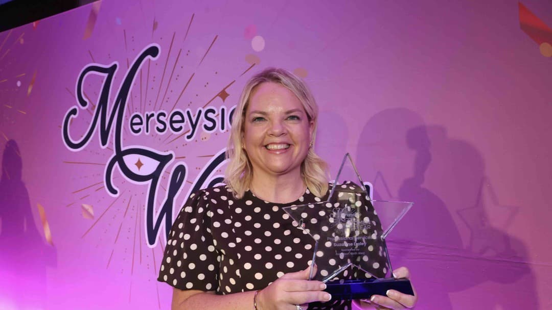 Suzanne Daley wins award for leadership