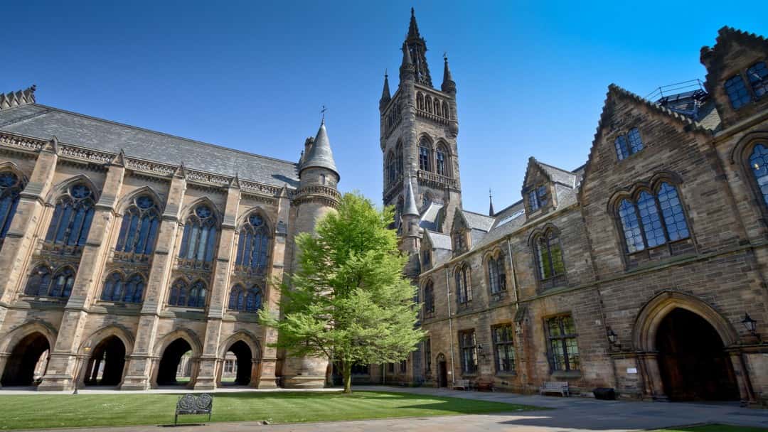 Arshad v University of Glasgow: requiring amendment of pleaded whistleblowing claim was an inadvertent strike out