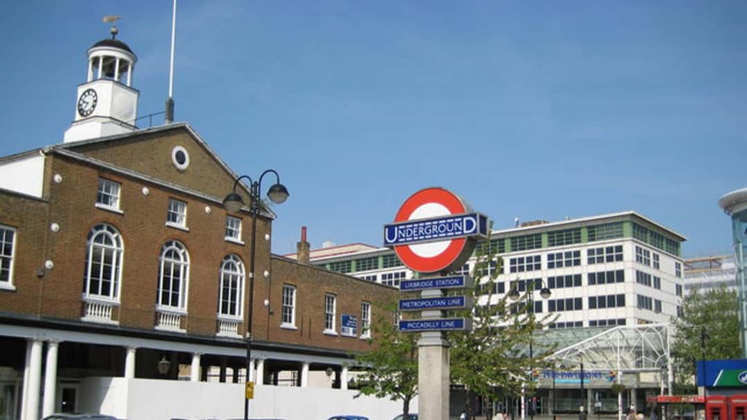 Solicitor fined for amending property deed without client consent