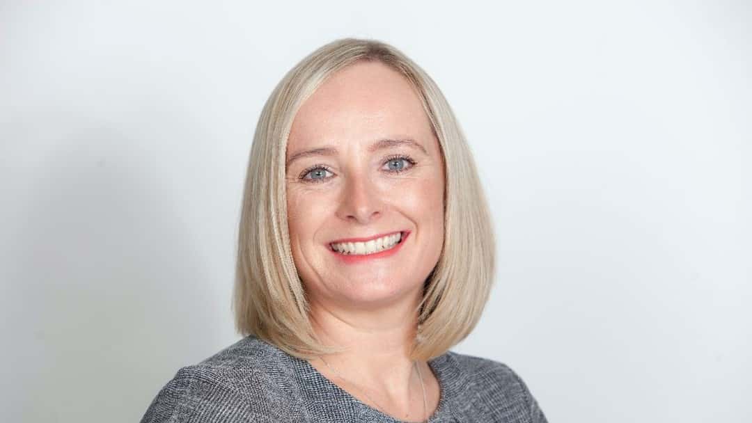 SJ Interview: Elaine Walker