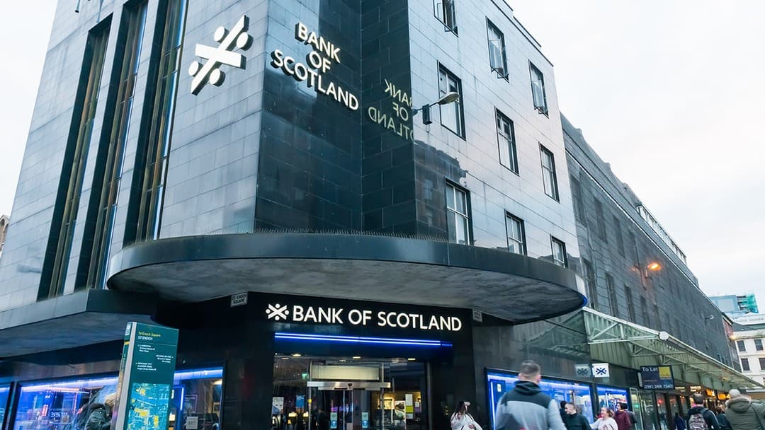 New paralegal accreditation introduced for banking and finance