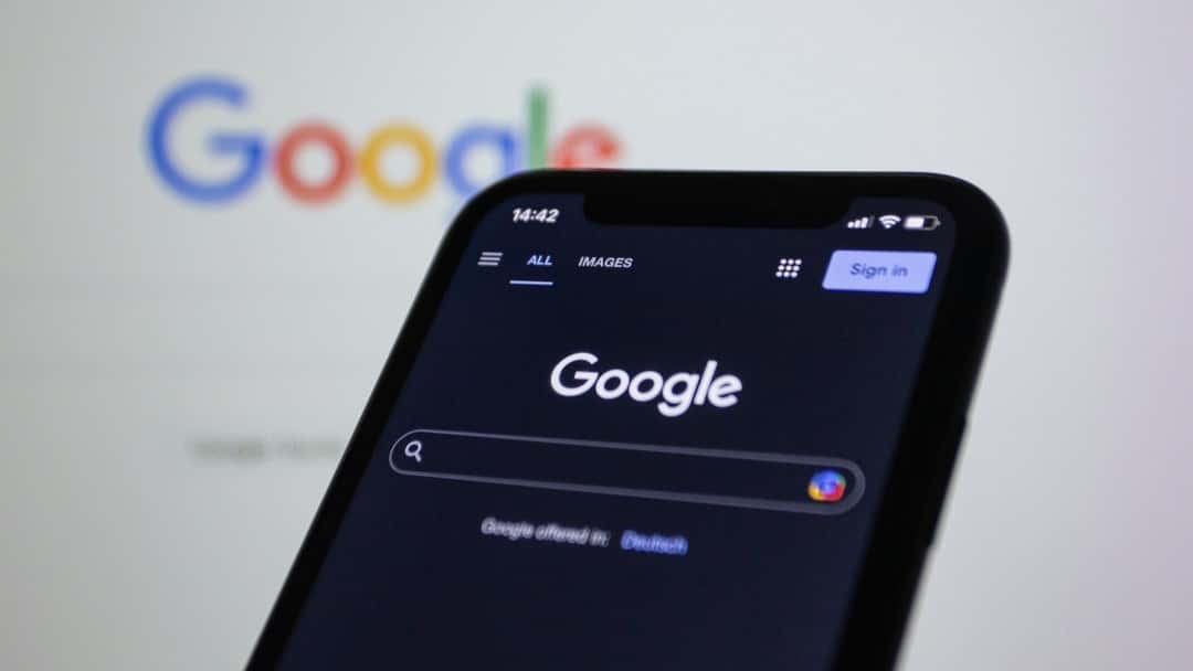 Google hit with massive UK claim