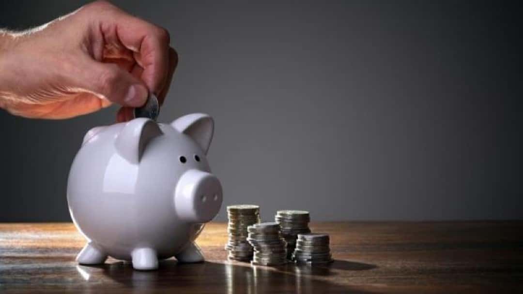 Government seeks to force companies to offer full pension freedoms