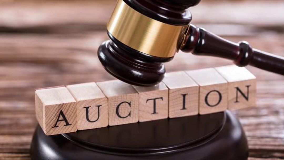 Auction sale contracts