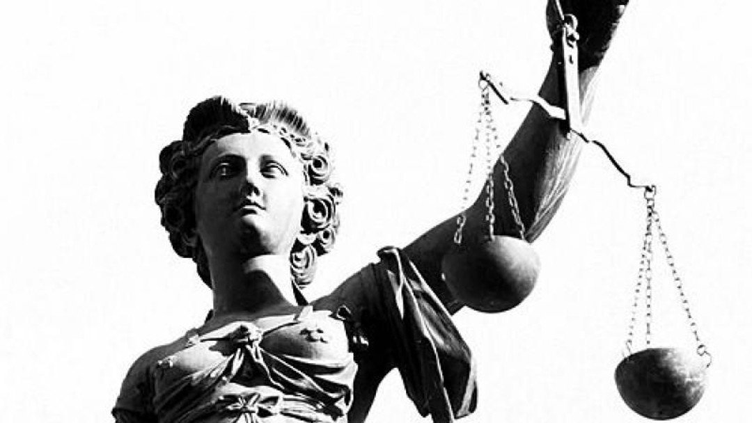 When do solicitors fail to uphold the rule of law?