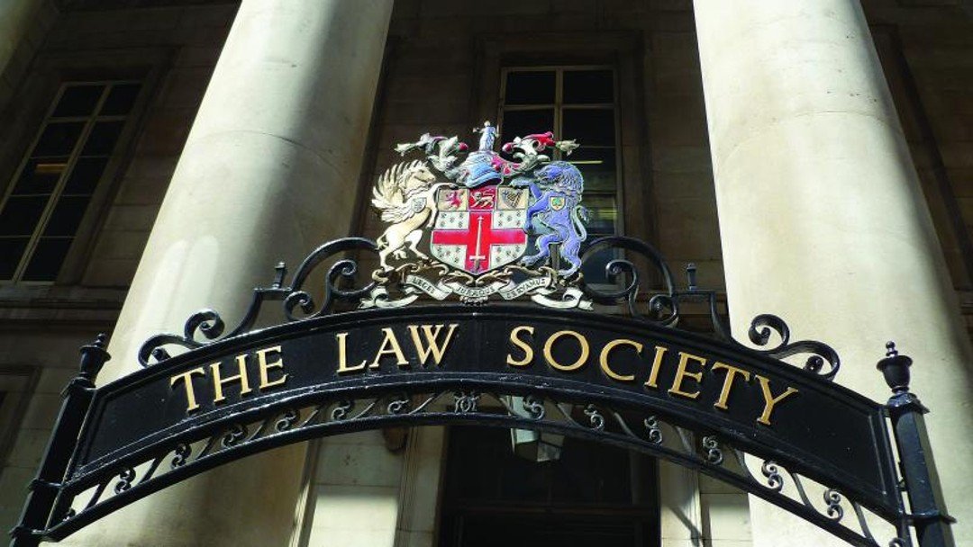 Law Society hits back at justice minister over legal aid remarks